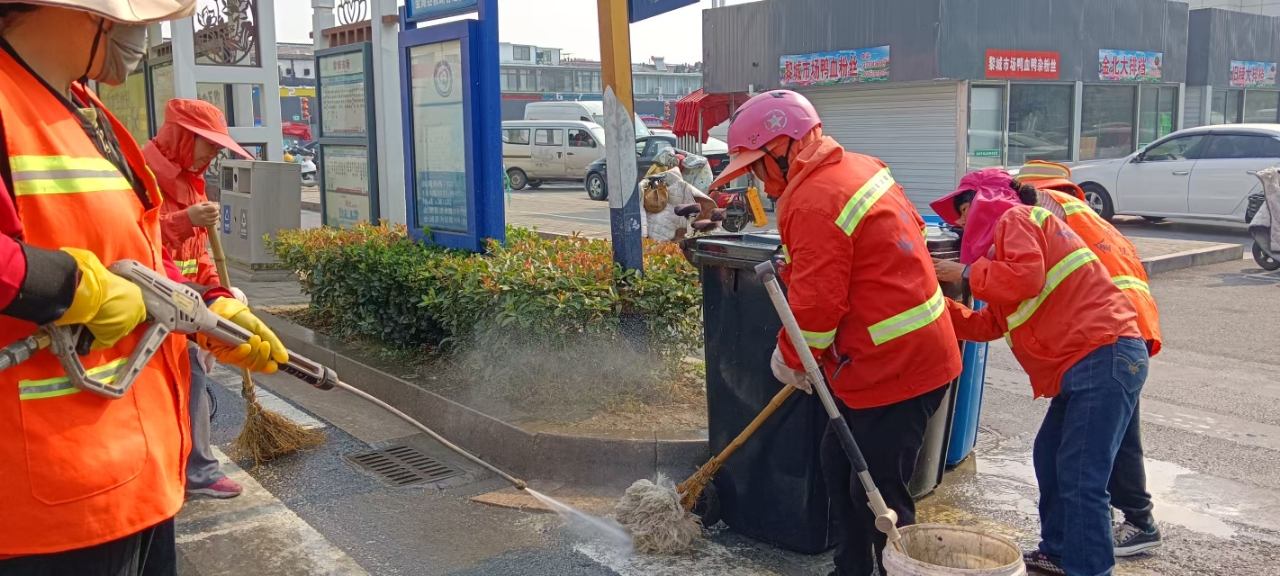 金湖县：环卫“精细化”  让城市更宜居