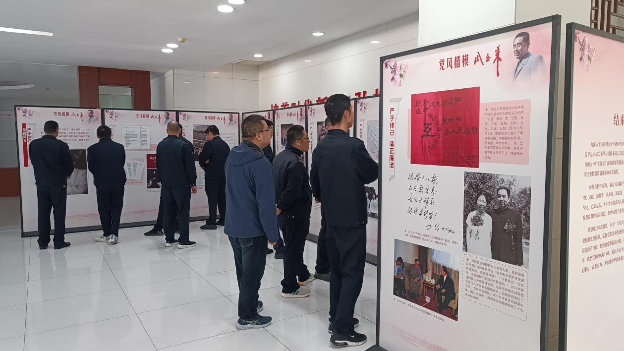 图片2.png 图片2.png