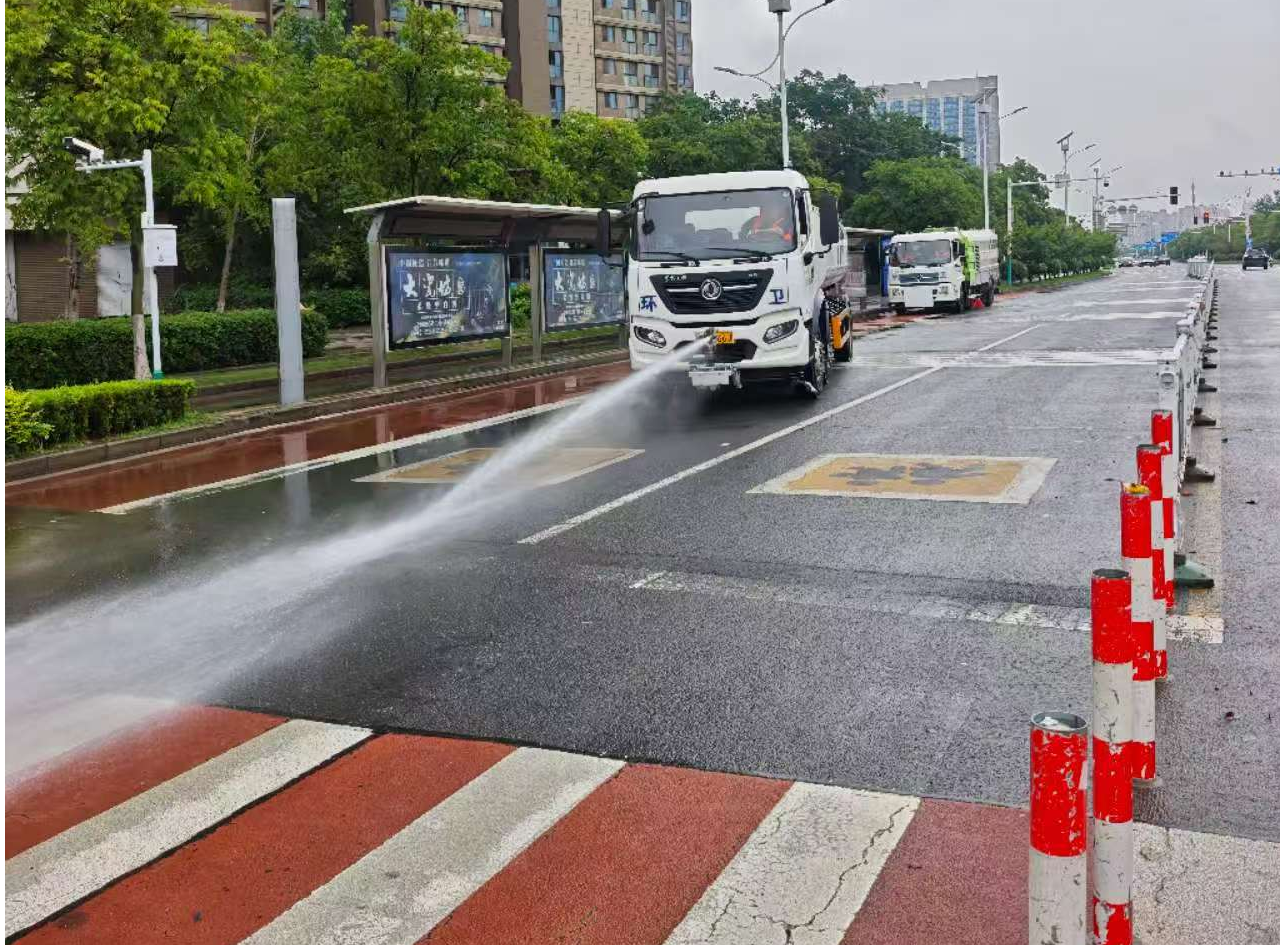 闻汛而动 生态文旅区城管局多措并举保障道路畅...